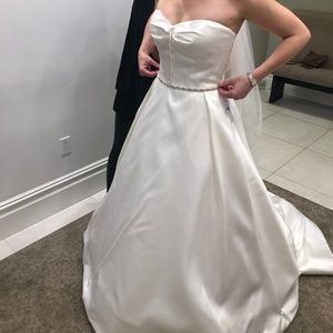 Anne Barge Collins dress